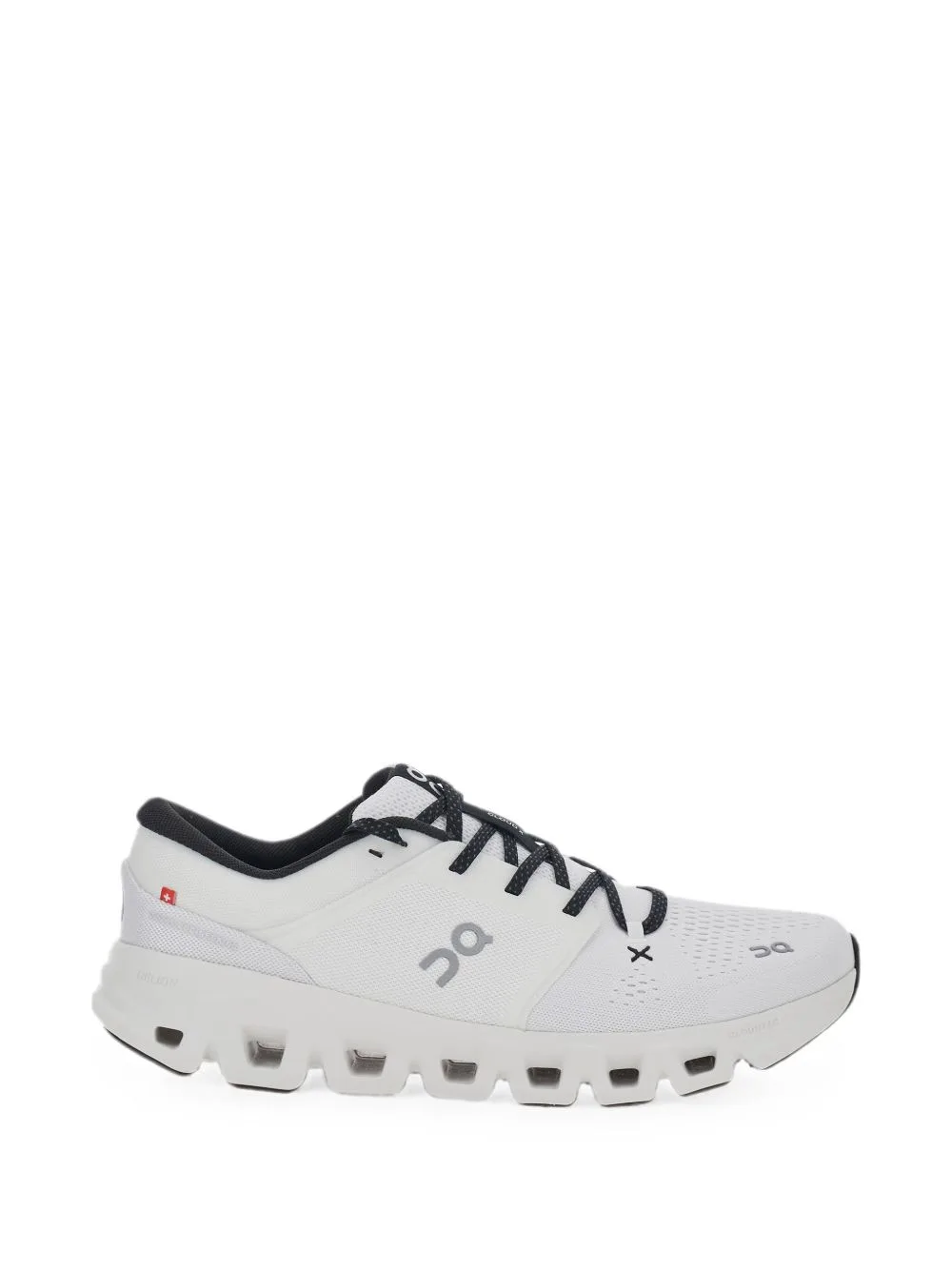 Cloud x 5 Sneakers by On