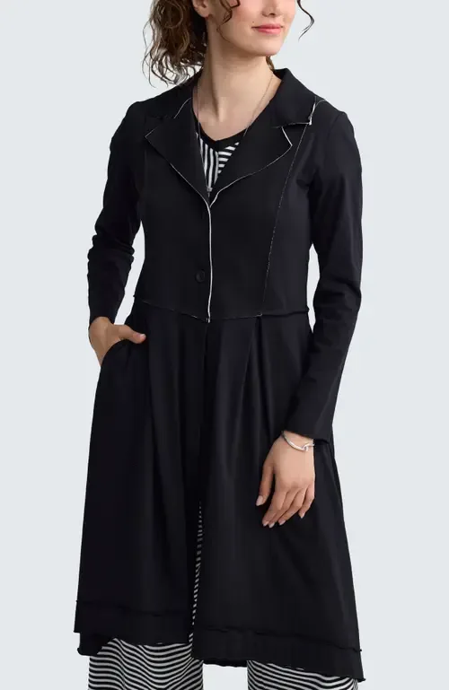 Ysolde Contrast-Stitch Long Jacket by LUUKAA