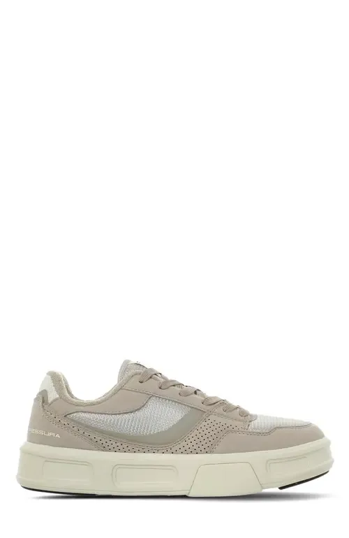 Stride 01 Sneaker by FESSURA