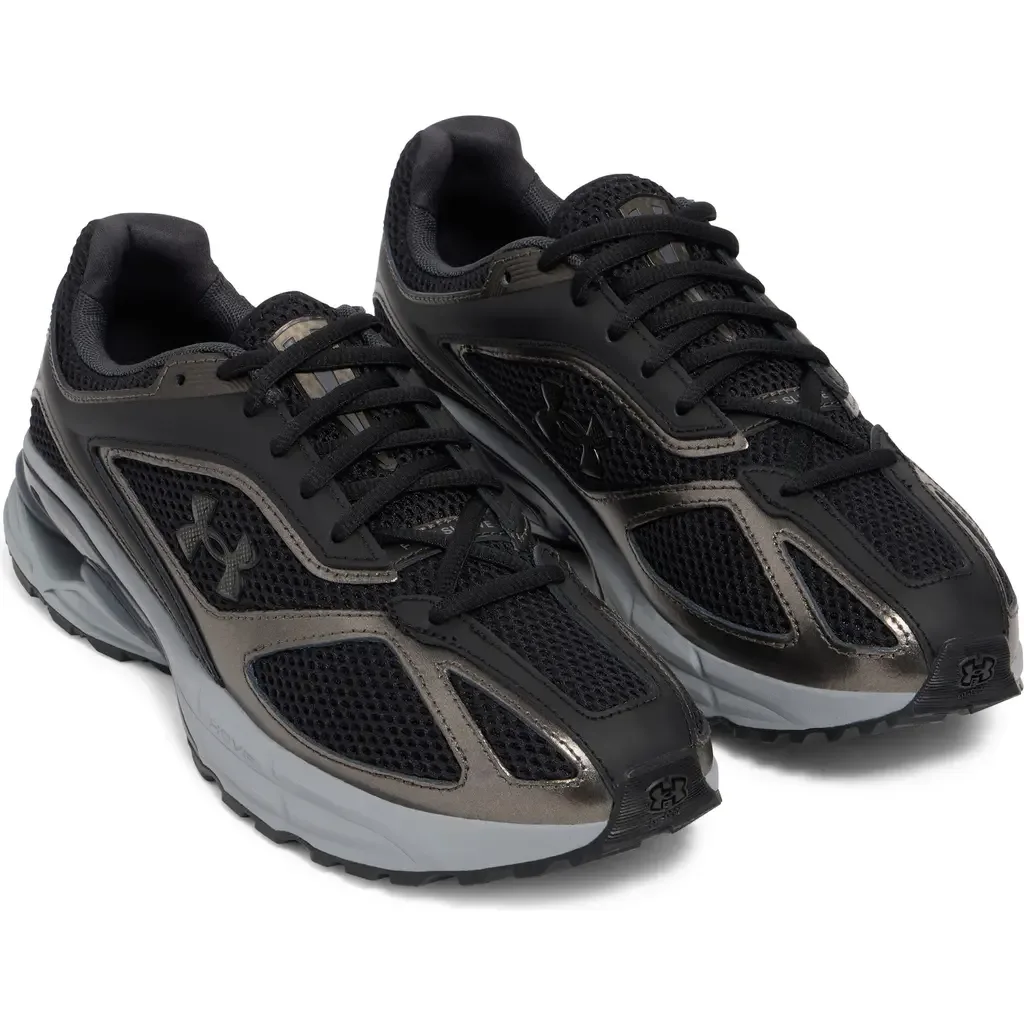 UA Apparition Sneaker by Under Armour