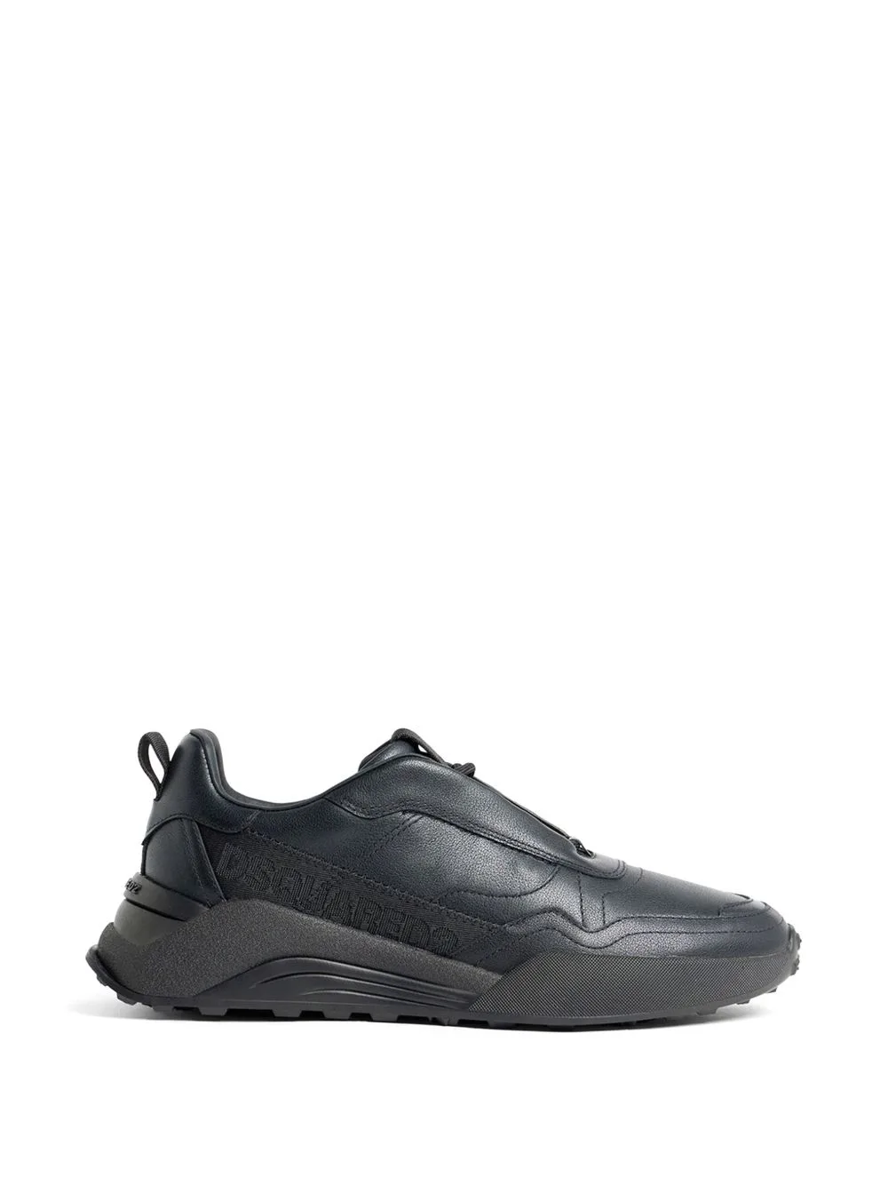 D2 Flow Sneakers