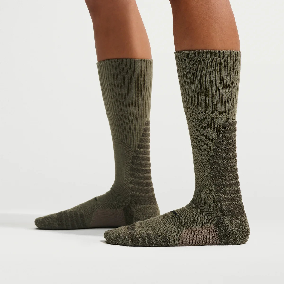 Outdoor Cushioned Crew Socks (1 Pair) by Nike