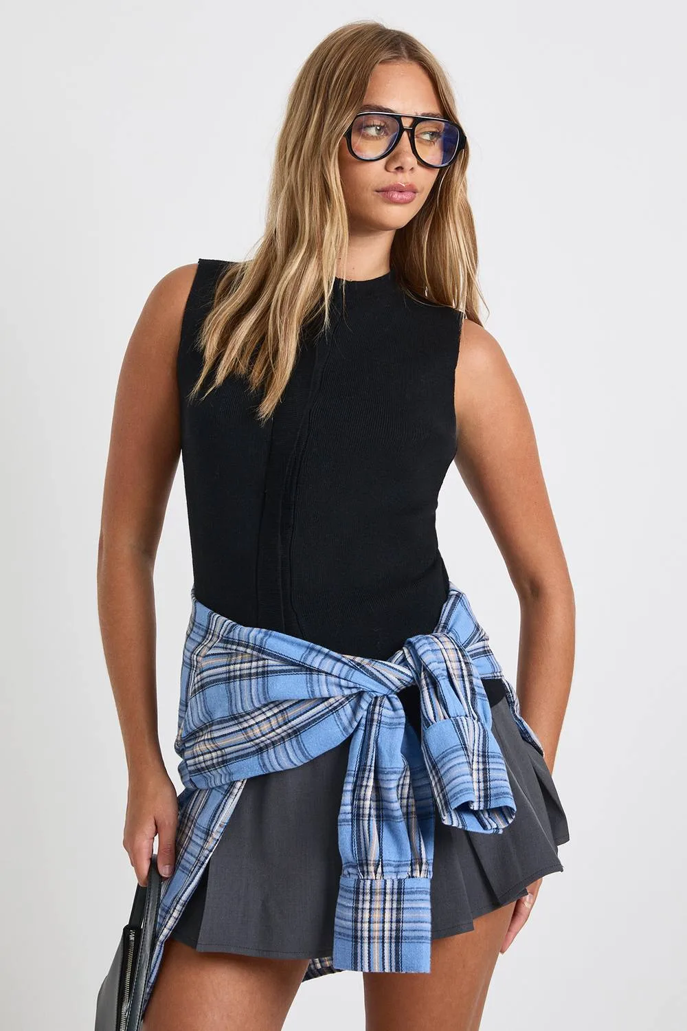 Crew Neck Knitted Concealed Panel Waistcoat by boohoo
