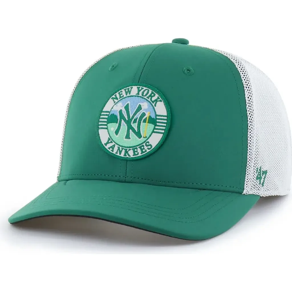 '47 Kelly Green/White New York Yankees Elevated Greens Adjustable Trucker Hat by '47