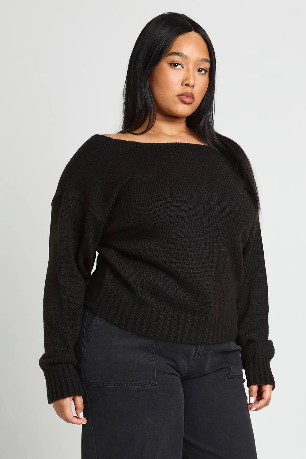 Soft Knit V Back Jumper by boohoo