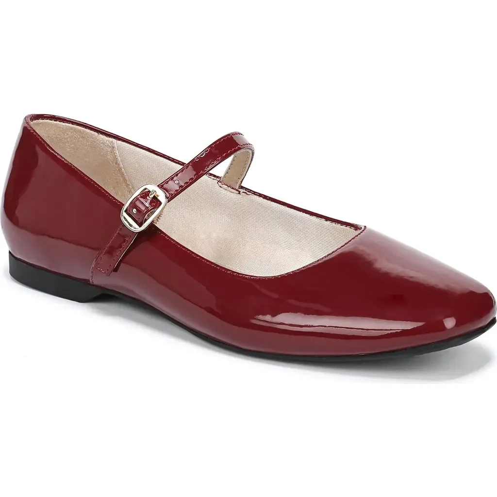 Beloved Mary Jane Flat