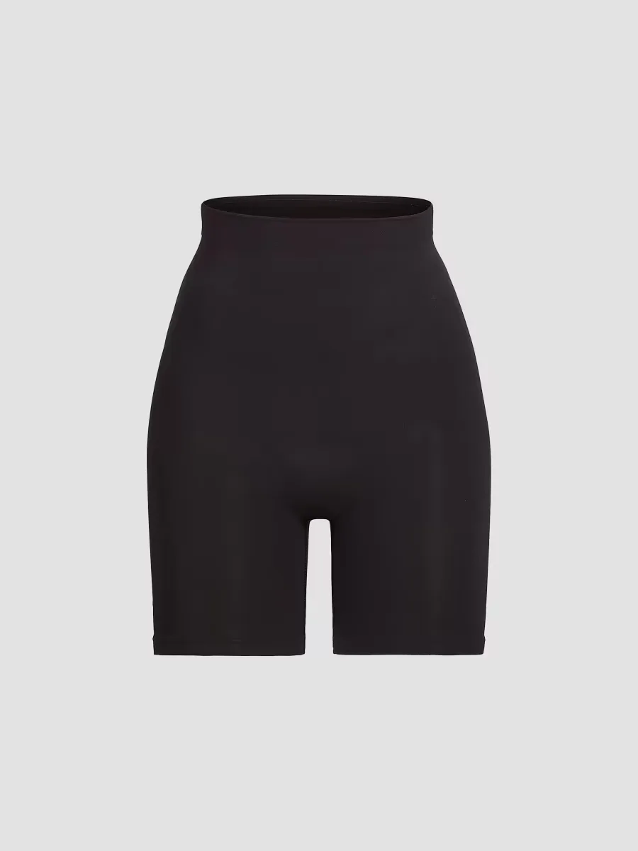 Seamless Sculpt Mid-Thigh Short by SKIMS