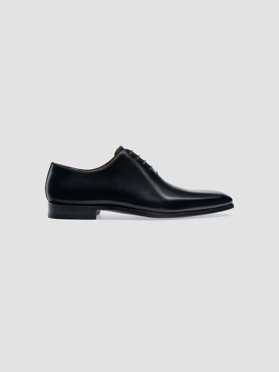 Cruz Leather Wholecut Oxfords by Magnanni