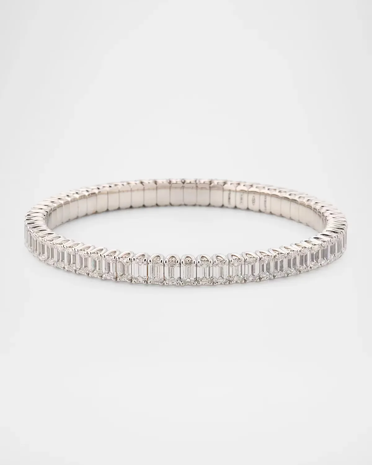 18K White Gold Xpandable Emerald-Cut Diamond Bracelet
