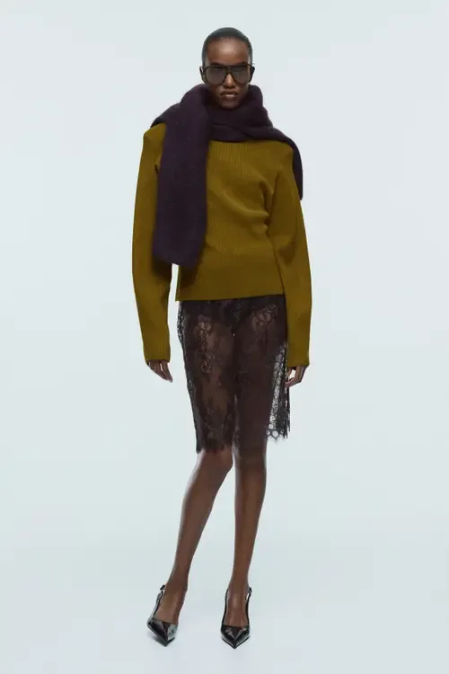 Rib-Knit Shoulder-Pad Top by H&M