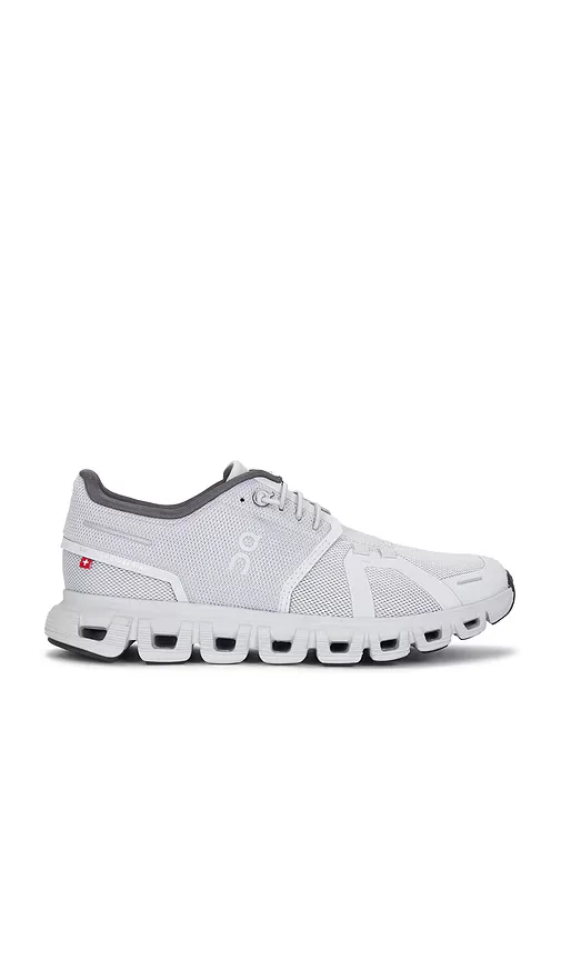 Cloud 6 Sneaker by On