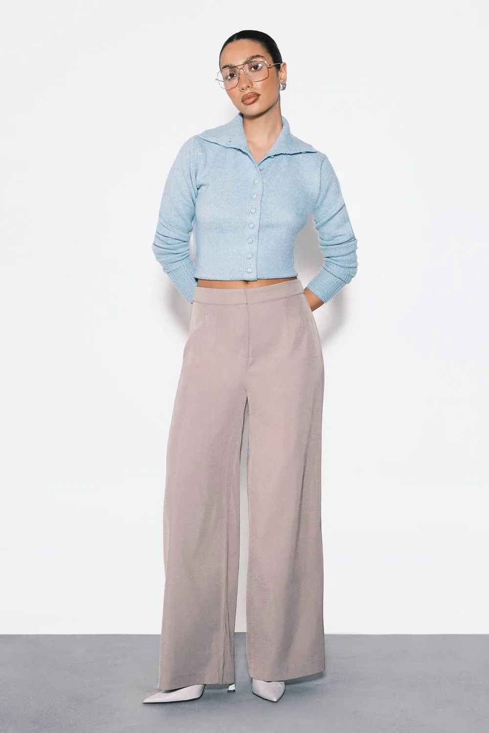 Slim Straight Leg Tailored Trousers - Woven by boohoo