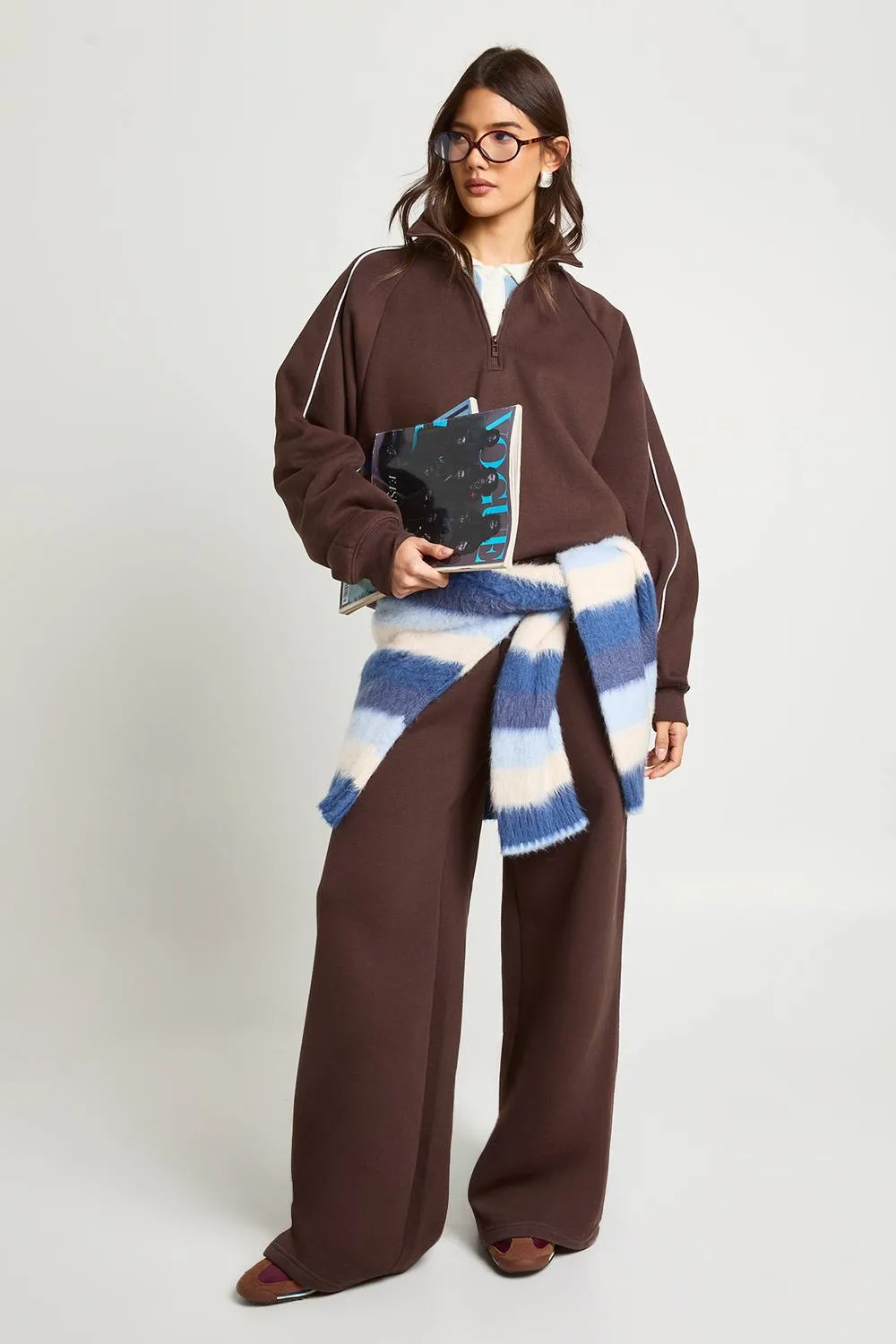 Half Zip Sweatshirt Piping Detail Tracksuit by boohoo