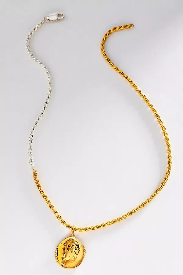Wreath of Achilles & Hermis Necklace