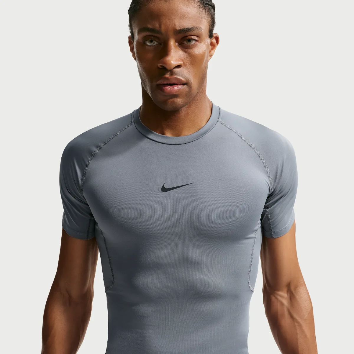 Nike Pro Dri-FIT Tight Short-Sleeve Fitness Top