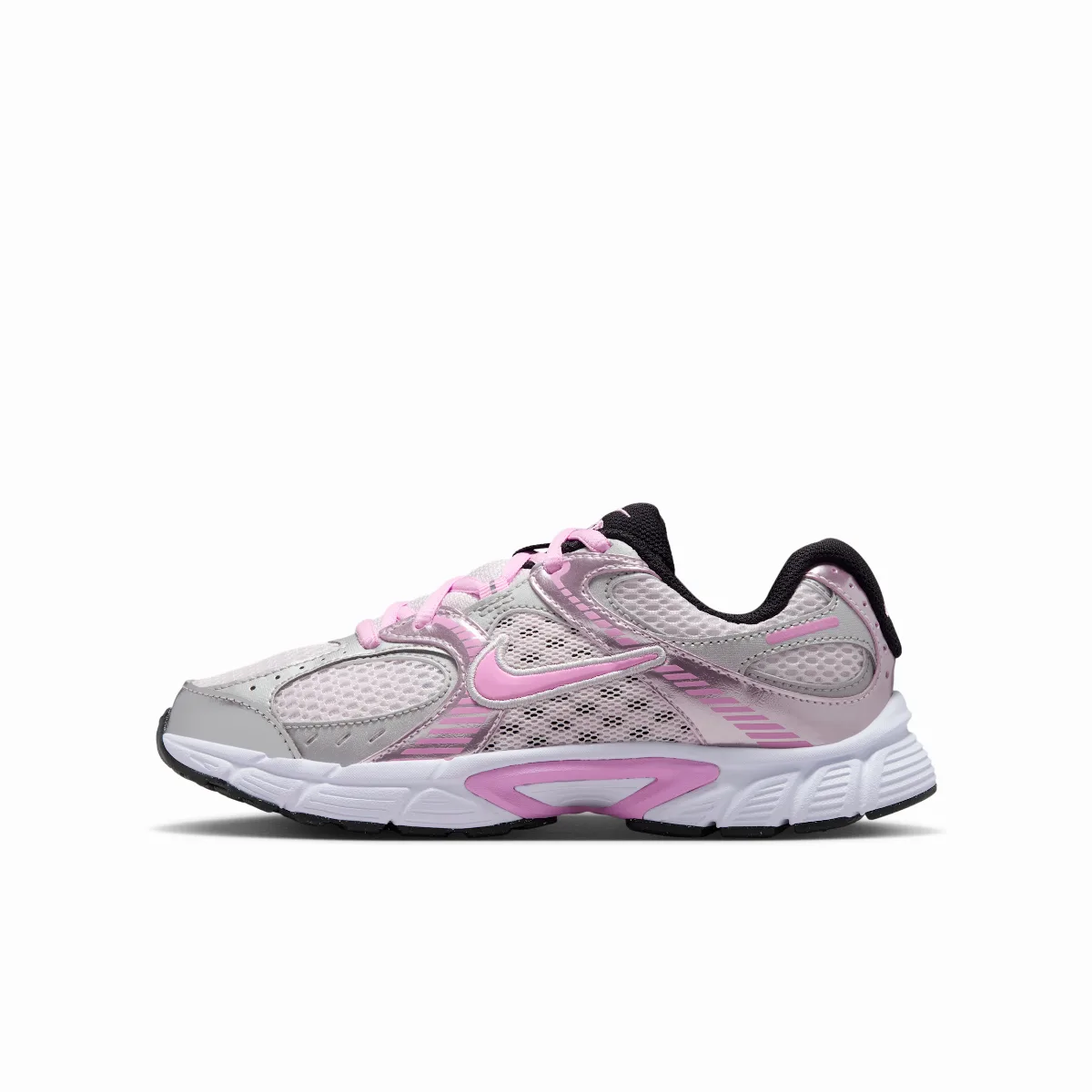Nike V5 RNR Shoes by Nike