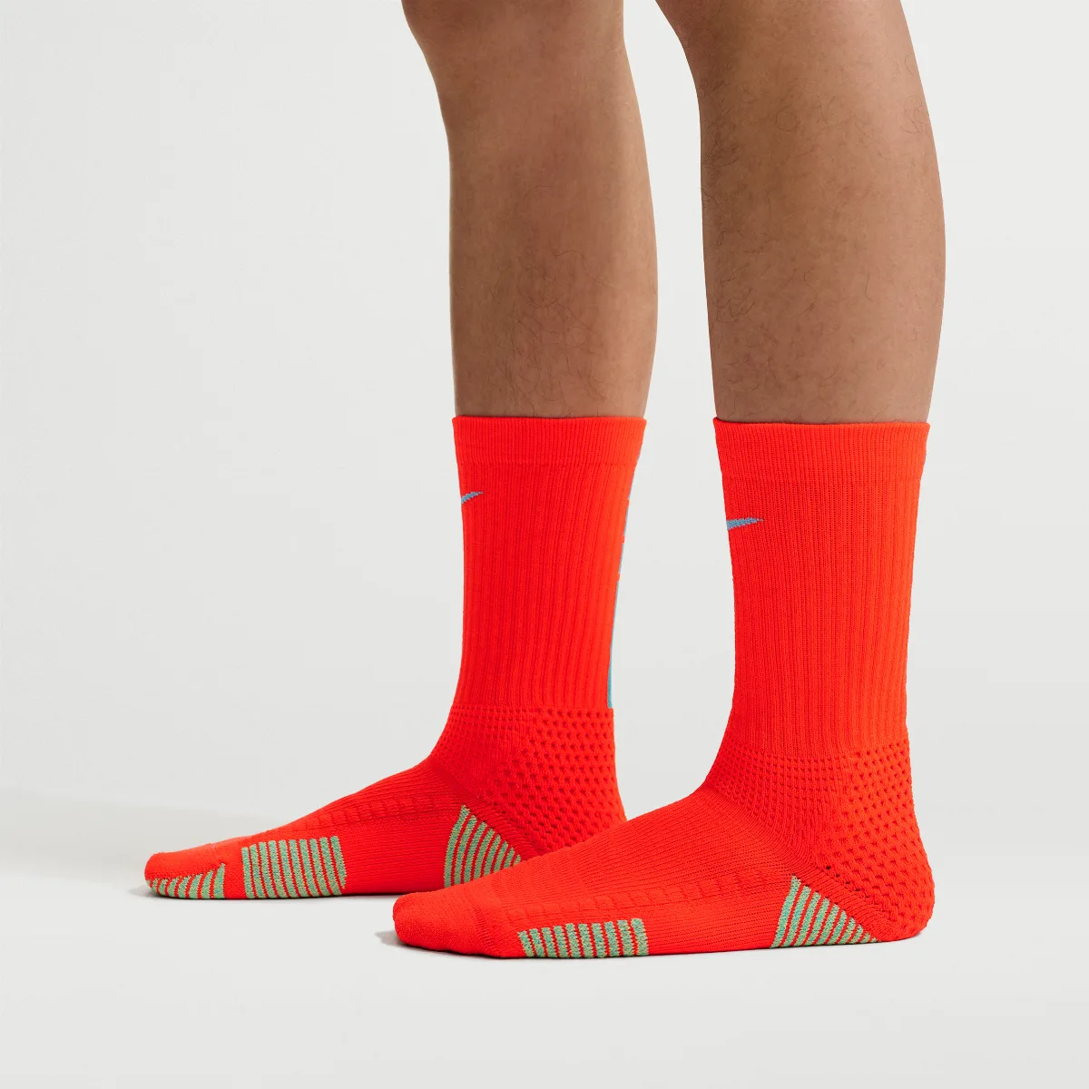 Elite 2.0 Cushioned Crew Socks (1 Pair)