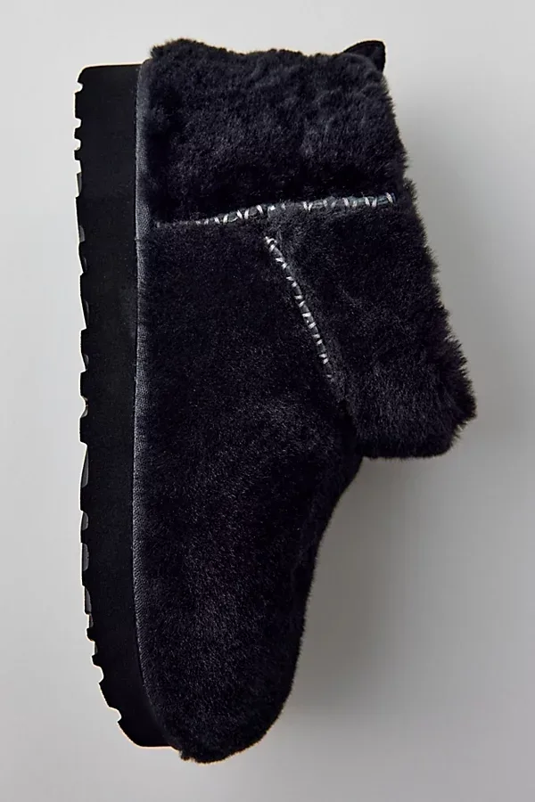 Classic Fluffed Ultra Mini Boots by UGG