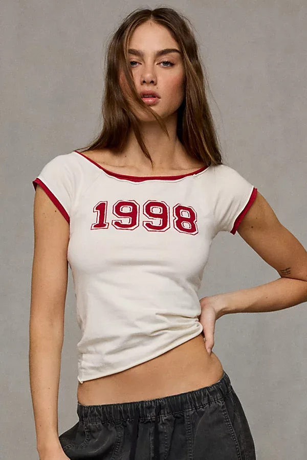 1998 Applique Graphic Boatneck Baby Tee by Urban Outfitters