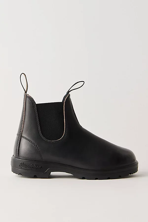 Classic 550 Chelsea Boots by Blundstone
