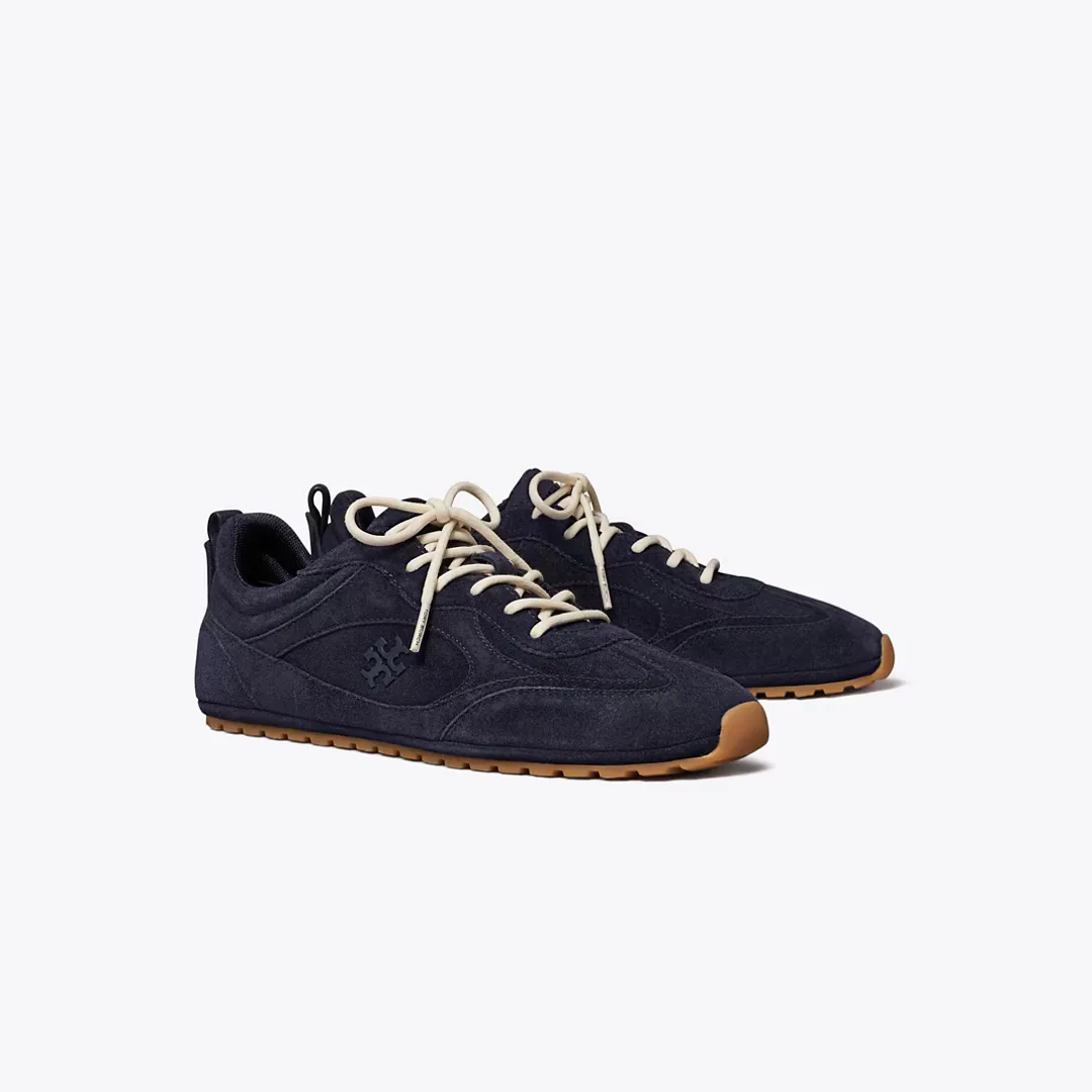 Field Sneaker