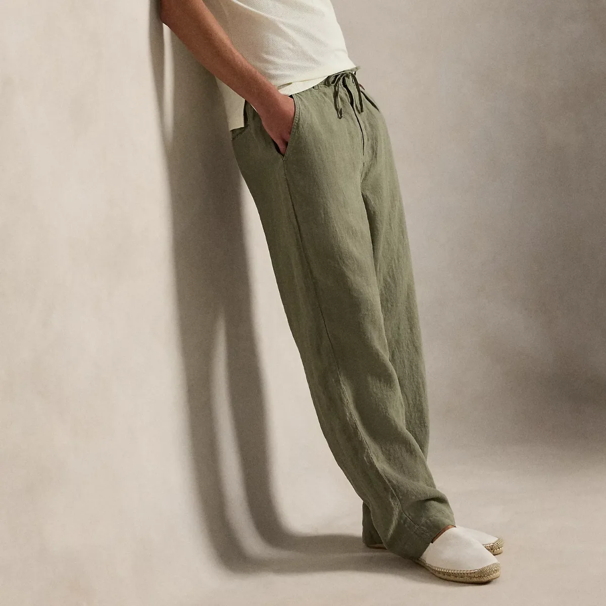 Lateef Relaxed Fit Pleated Linen Trouser by Polo Ralph Lauren