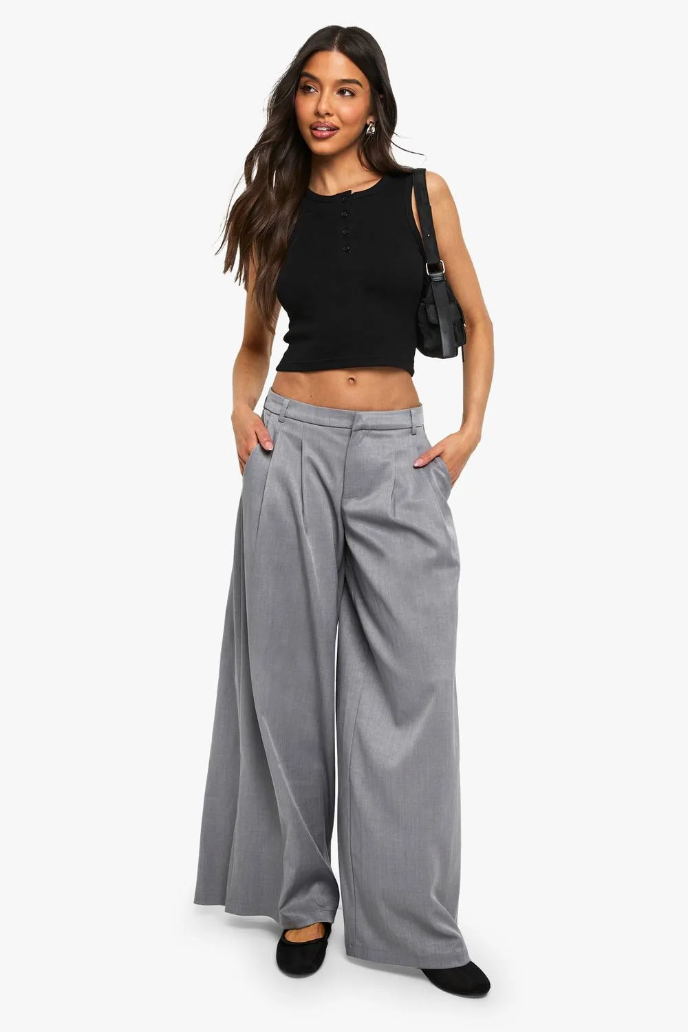 Tailored Extreme Wide Leg Trousers by boohoo