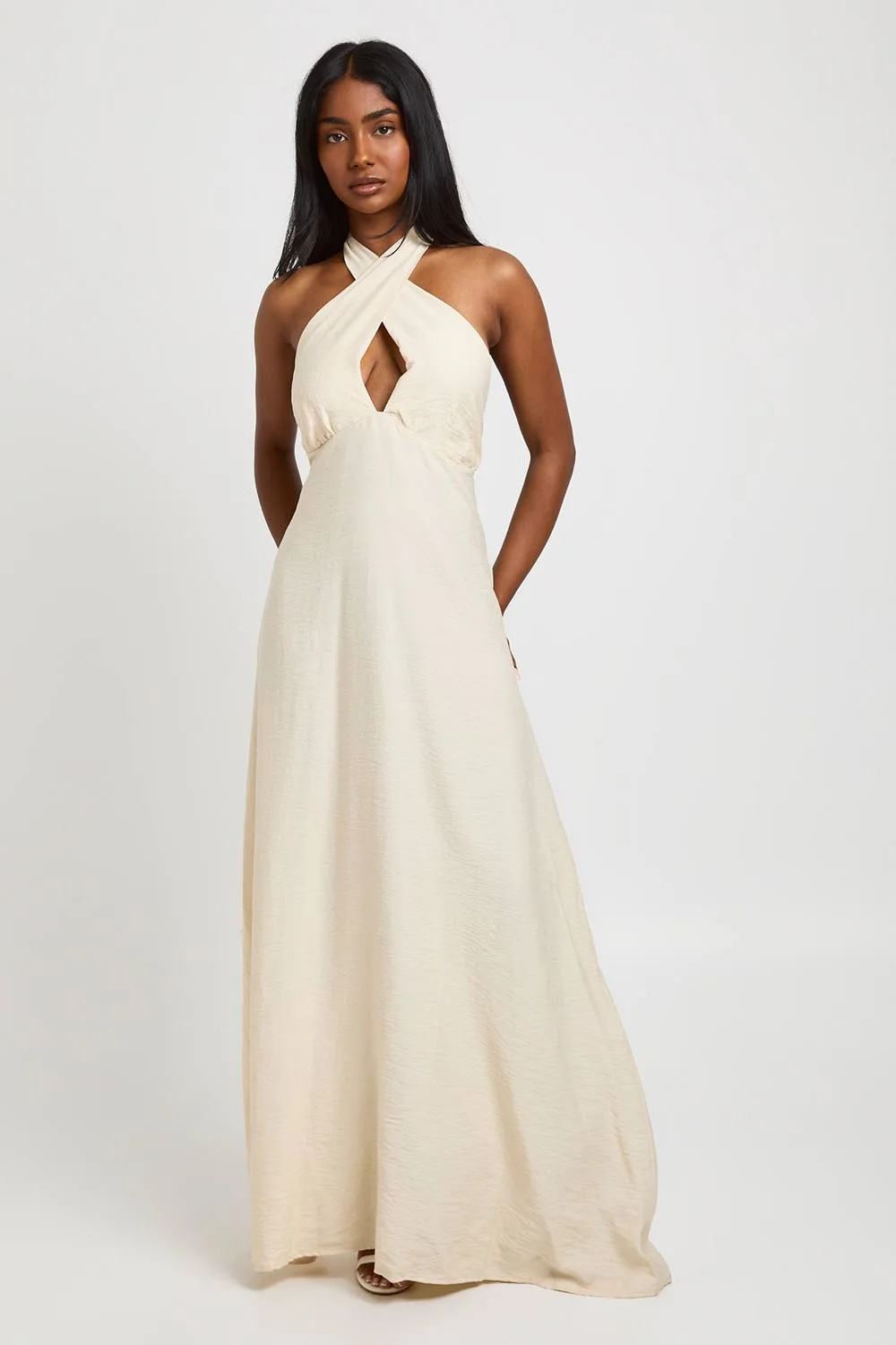 Textured Woven Twist Halter Neck Maxi Dress