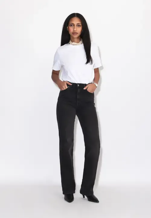 Moxy High Straight Jeans by Dr. Denim