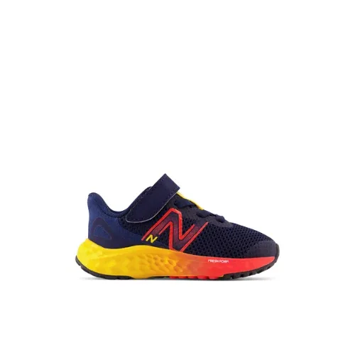Fresh Foam Arishi v4 Bungee Lace with Top Strap Running Shoes by New Balance