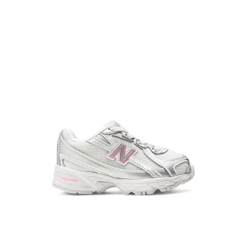740 Bungee Lace by New Balance