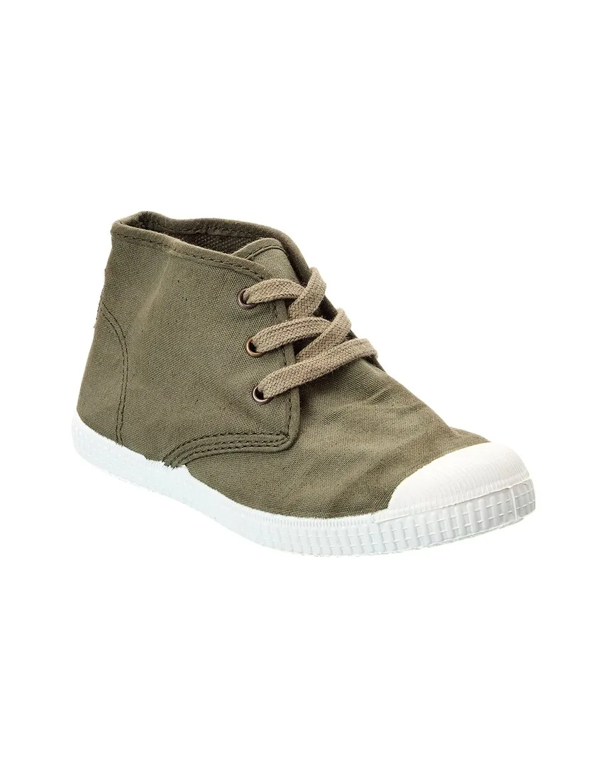 Canvas Sneaker by Cienta