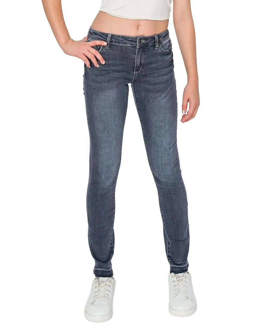 Diane Basic Mid-Rise Ankle Crop Pant by Tractr