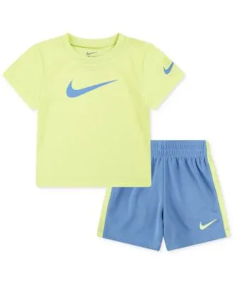 Dri Fit Swoosh T Shirt Shorts 2 Piece Set by Nike