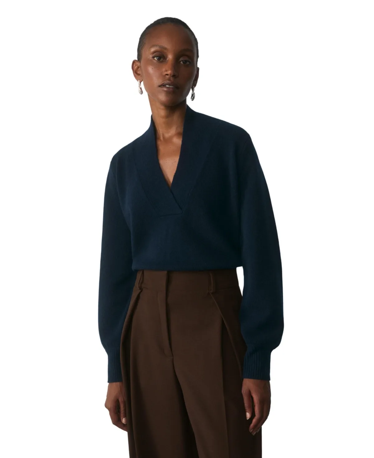 Orta Merino Wool and Cashmere V-Neck Long-Sleeve Sweater by The Fold