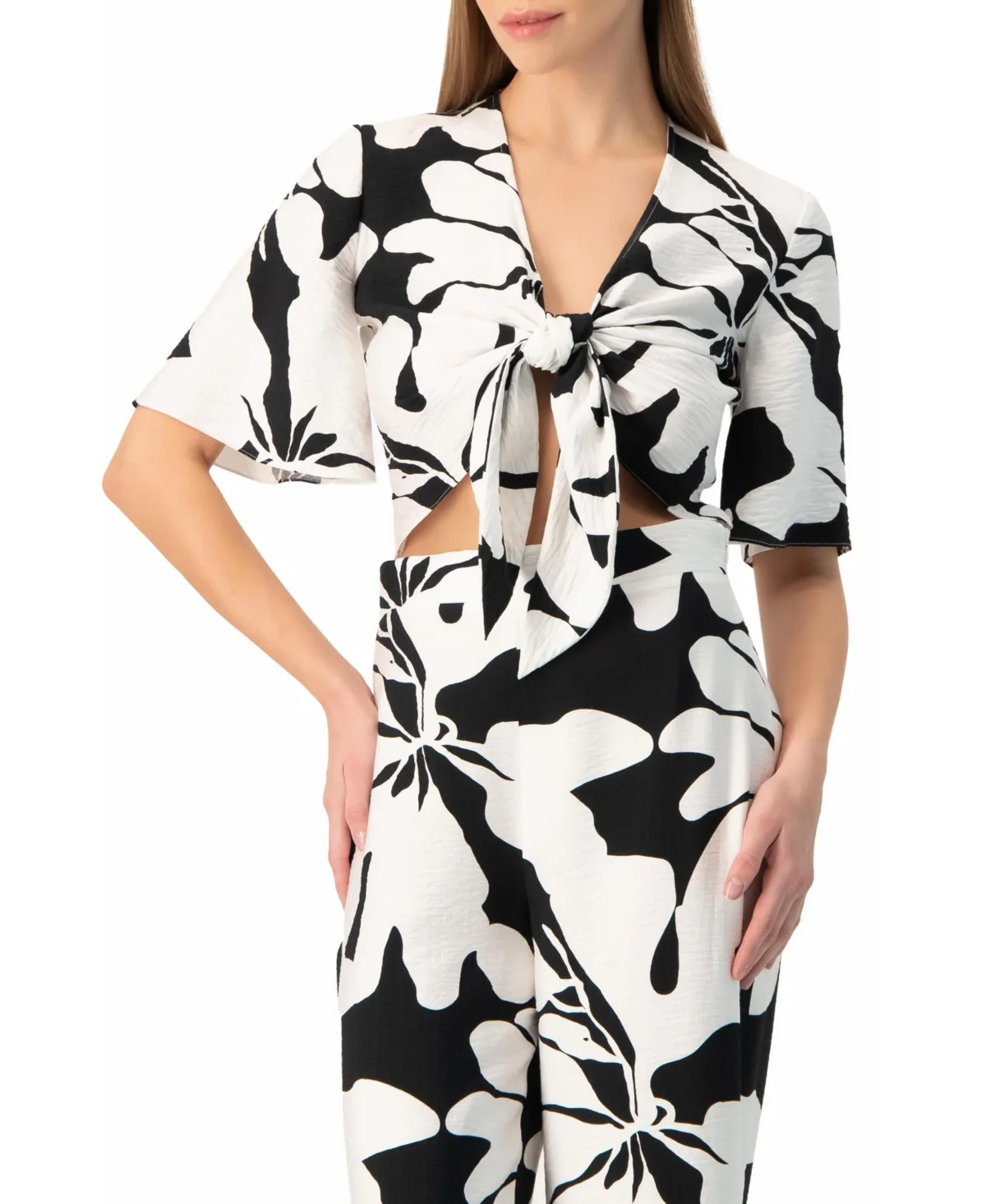 Tie-Front Floral-Print Wide-Sleeve Crop Top by Ivonne