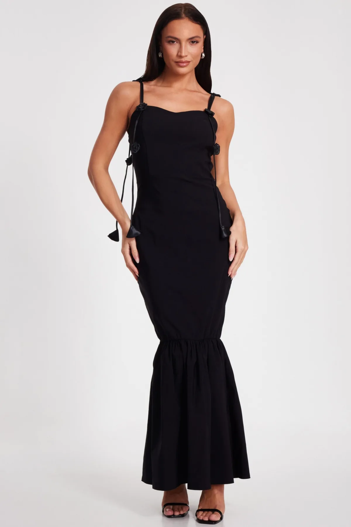 Bengaline Maxi Dress with Trailing Floral Detail by Quiz