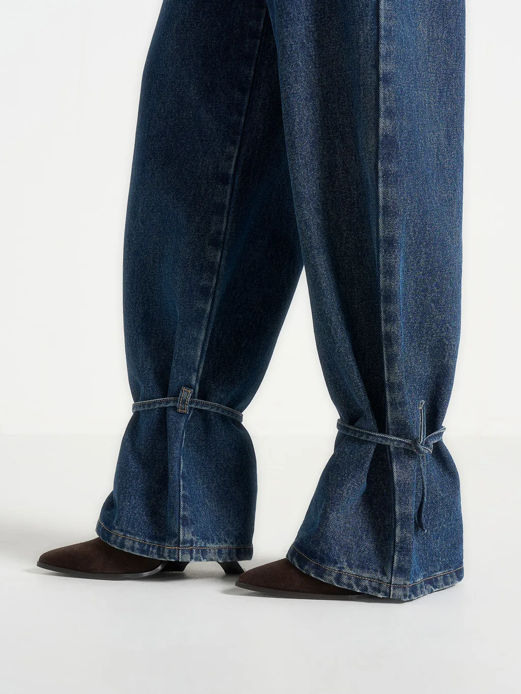 Faye Wide Mid Rise Jeans