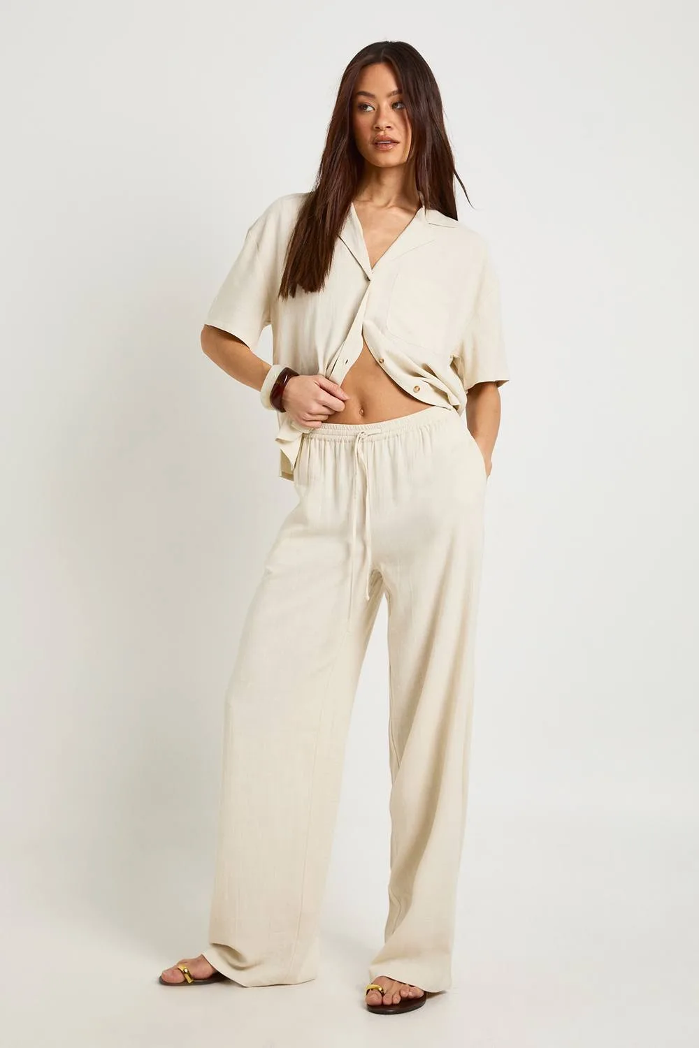 Premium Linen Wide Leg Trousers by boohoo