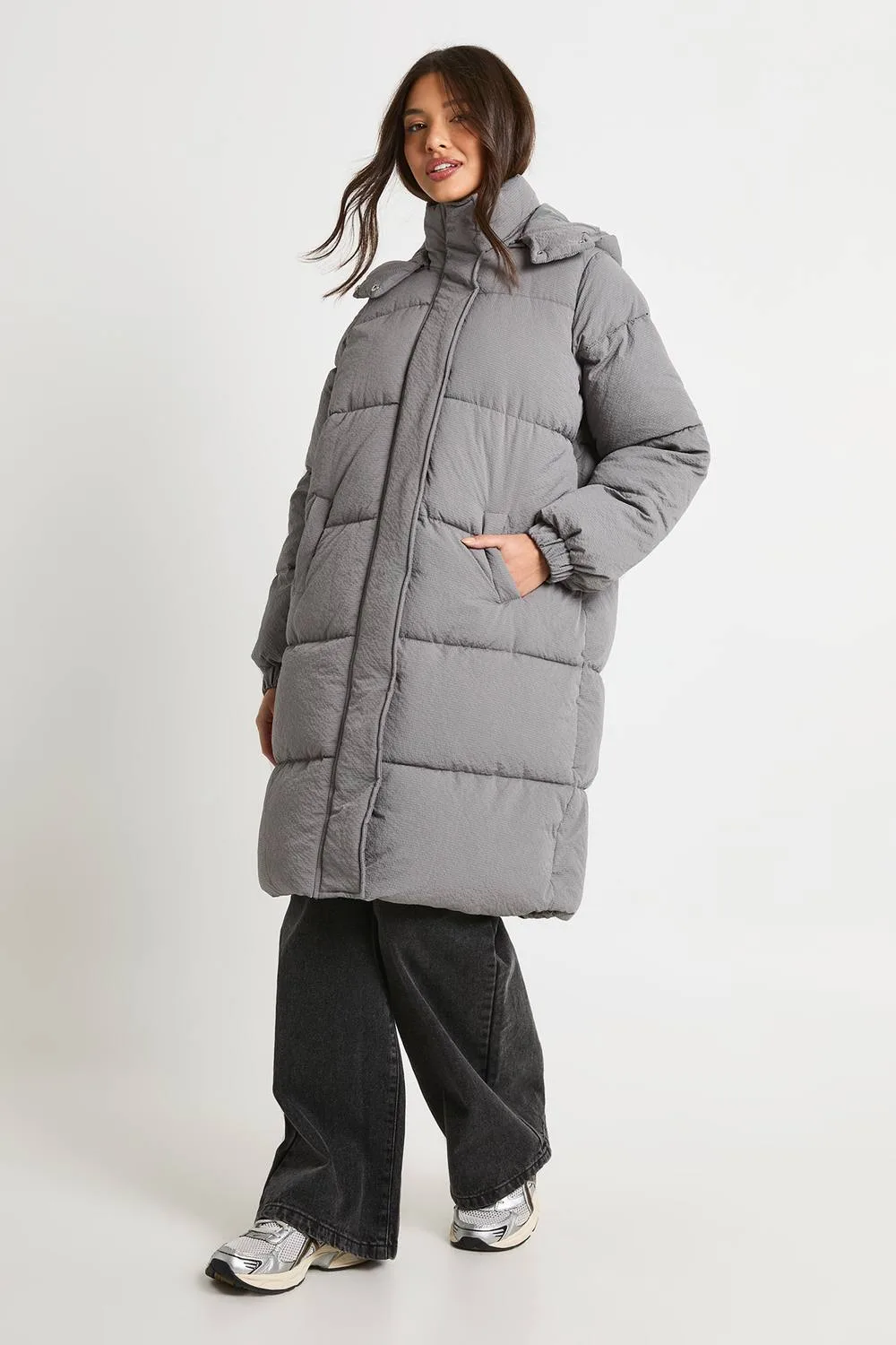 Textured Hooded Maxi Puffer Jacket by boohoo