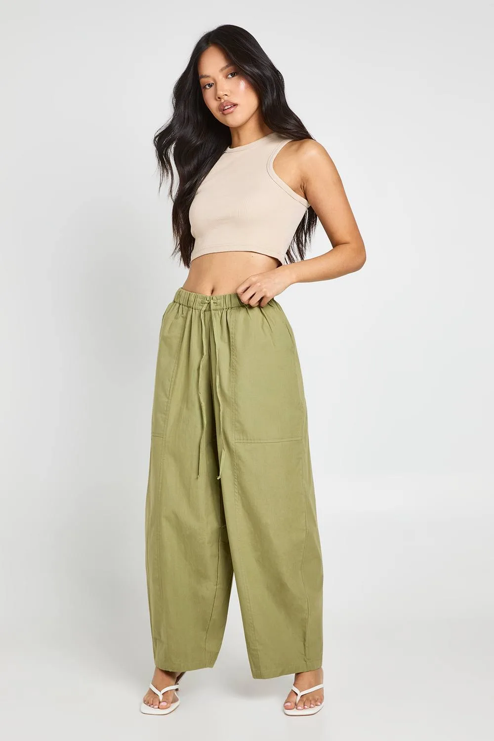 Poplin Drawcord Barrel Leg Poplin Trouser by boohoo
