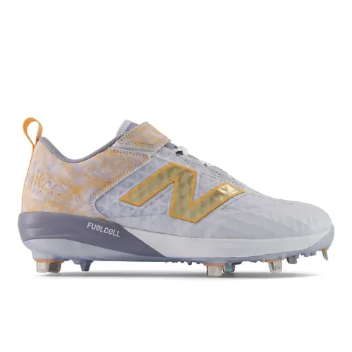4040 Energy Baseball Shoes by New Balance