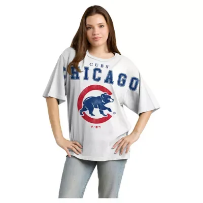 MLB Fanatics Chicago Cubs Relaxed Big Text T-Shirt by Fanatics