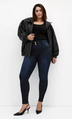 Asha Fit Skinny Leg Short Jean by City Chic