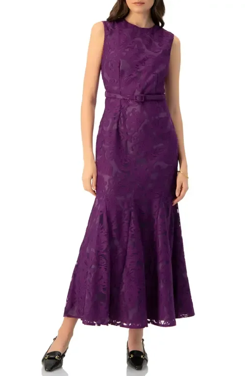 Sleeveless Lace Long Dress with Belt by IVONNE