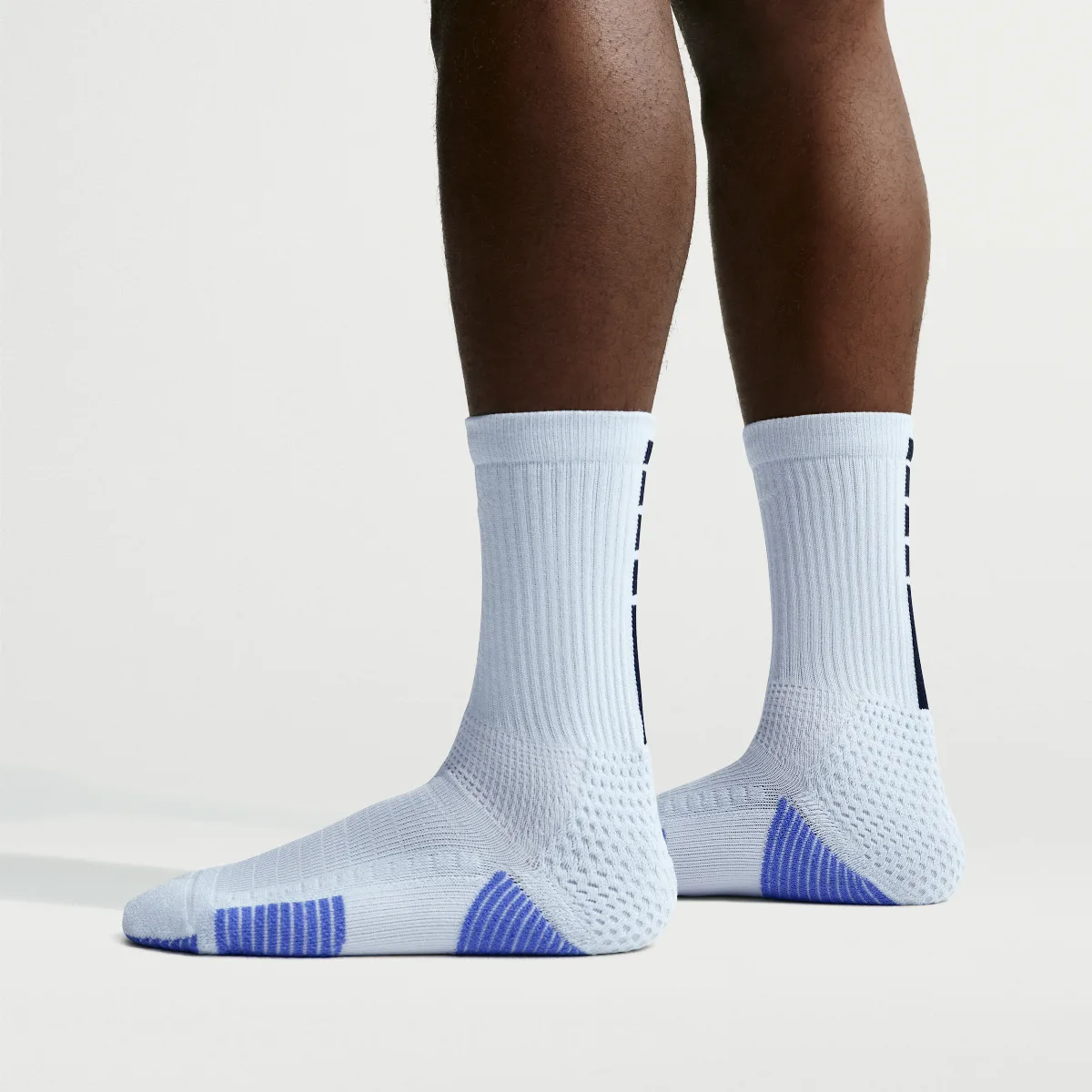 Elite 2.0 Cushioned Crew Socks (1 Pair)