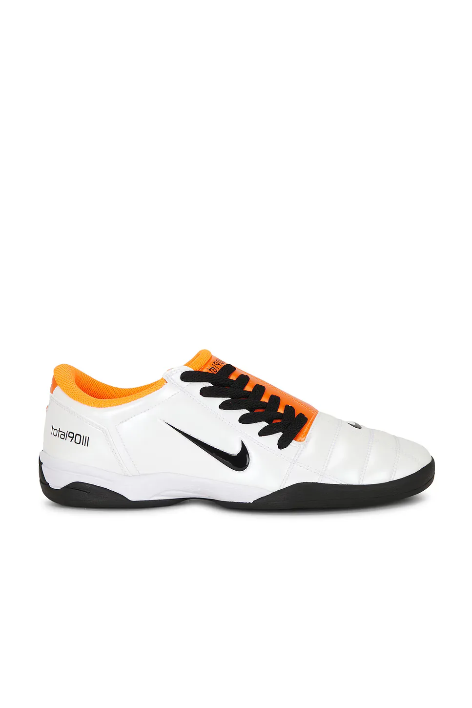 90 by Nike
