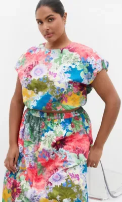 Sarina Berry Floral Print Cotton Top by City Chic