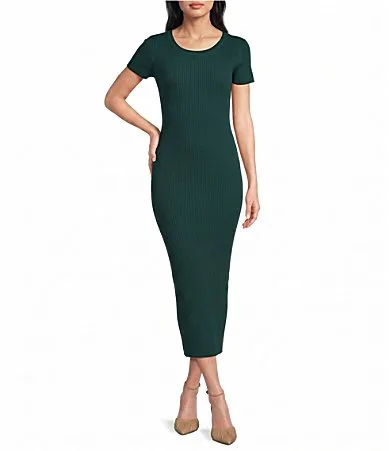 Ribbed Knit Short Sleeve Midi Dress by Blu Pepper