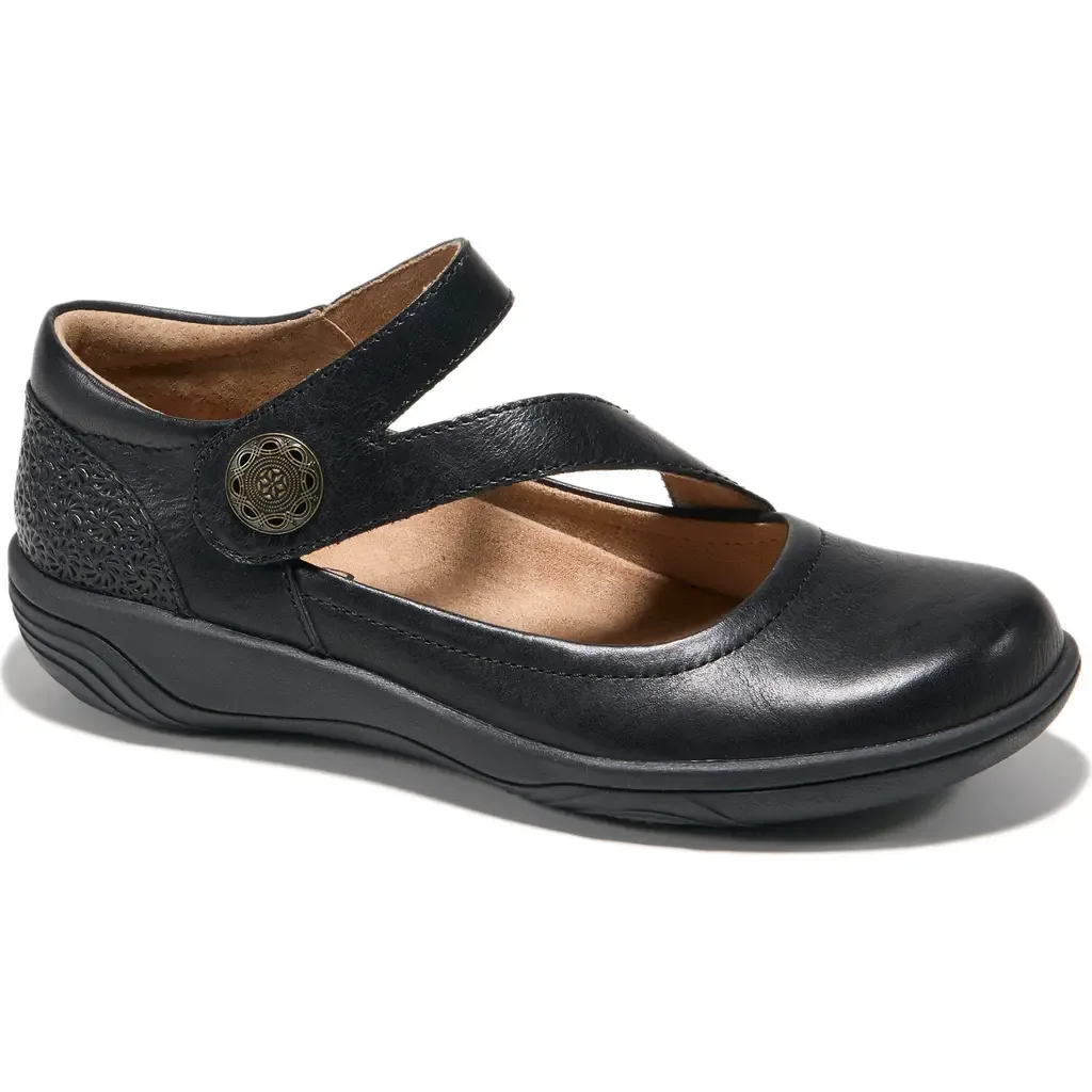 Ava Flat
